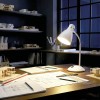 LAMPA BIROU CU SOCLU E27 - ALB