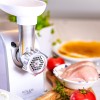 Masina electrica de tocat carne Adler, Putere 1500W, Capacitate mare de maruntire, Include 3 site si accesorii de carnati, Inox