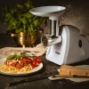 Masina electrica de tocat carne Mesko, Putere maxima 1500W, Functie Marsarier, 3 Site interschimbabile din otel inoxidabil, Accesoriu preparare carnati, Culoare Alb
