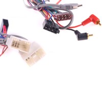 CONECTOR HYUNDAI IX35 USB RCA-ISO-50632
